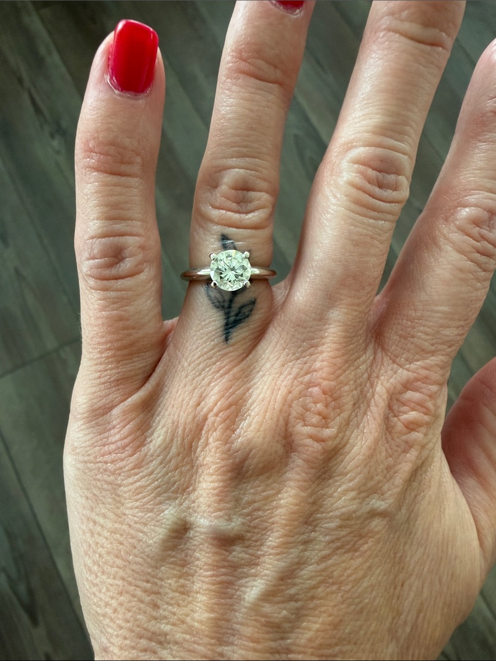 1.15 Carat Classic Solitaire Round Brilliant Cut Engagement Ring in White Gold